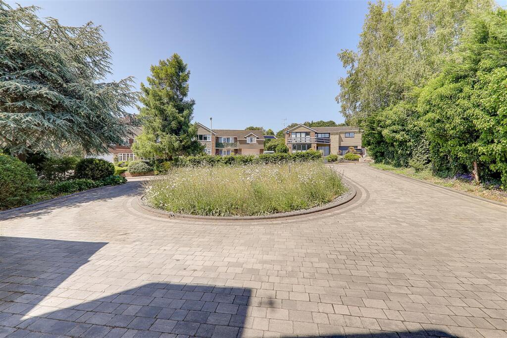 Additional image 37 of Longlands Glade, Charmandean, Worthing