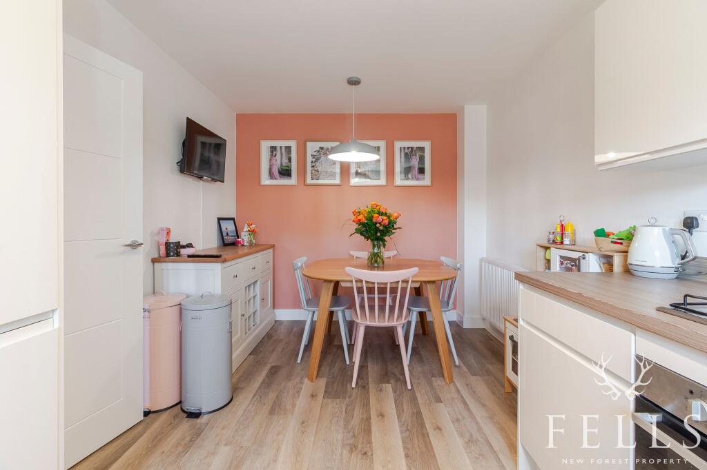 Additional image 6 of Narrowleaf Drive, Ringwood, BH24