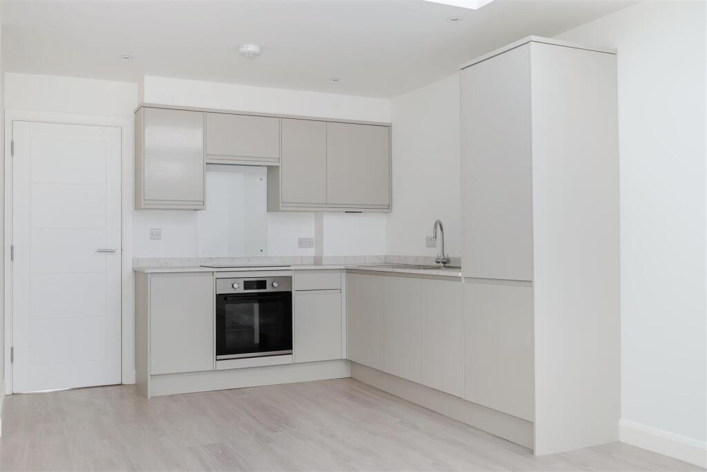 Additional image 4 of Northcourt Road, Worthing