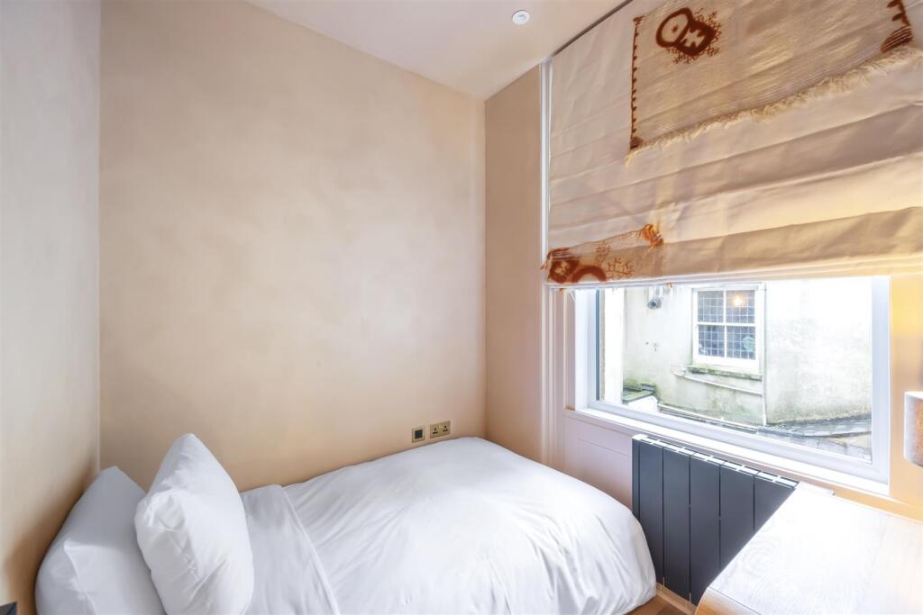 Additional image 9 of Queen Square, Brighton