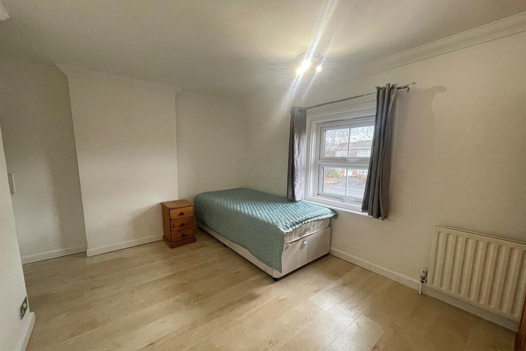 Additional image 5 of Victoria Road, Ferndown, Dorset, BH22