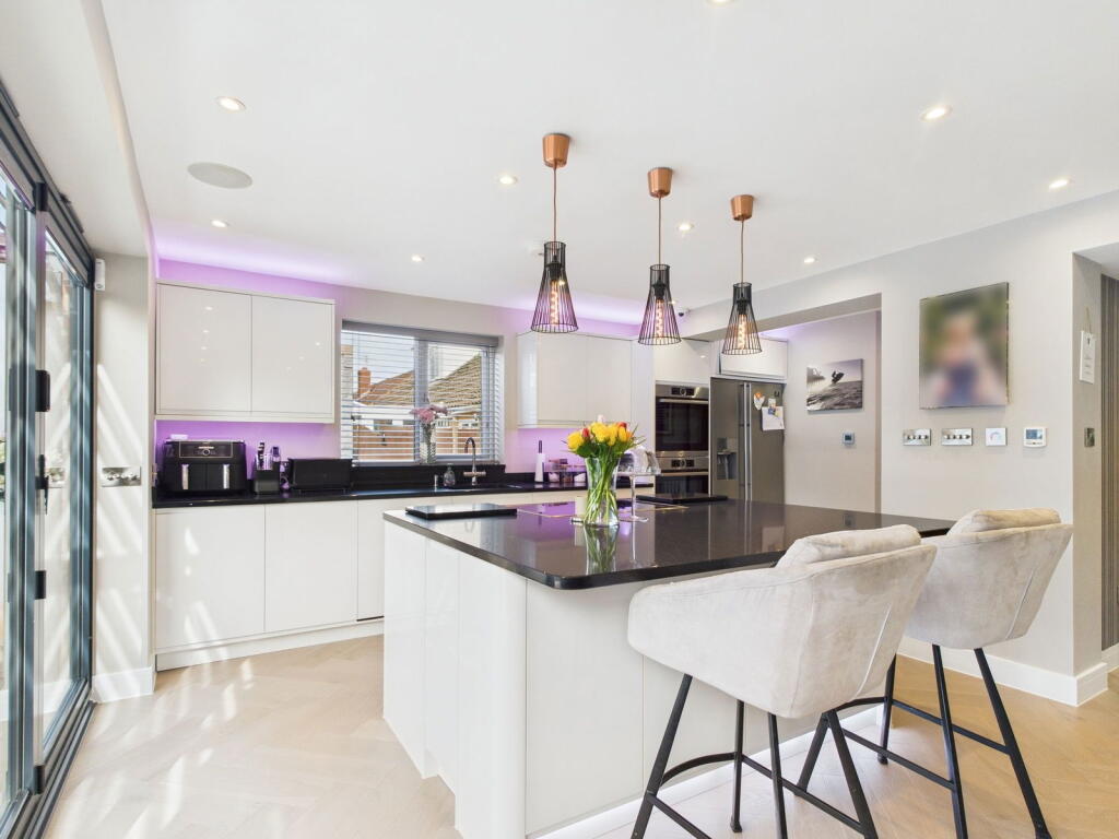 Additional image 19 of Cuckfield Crescent, Salvington, Worthing BN13 2EB