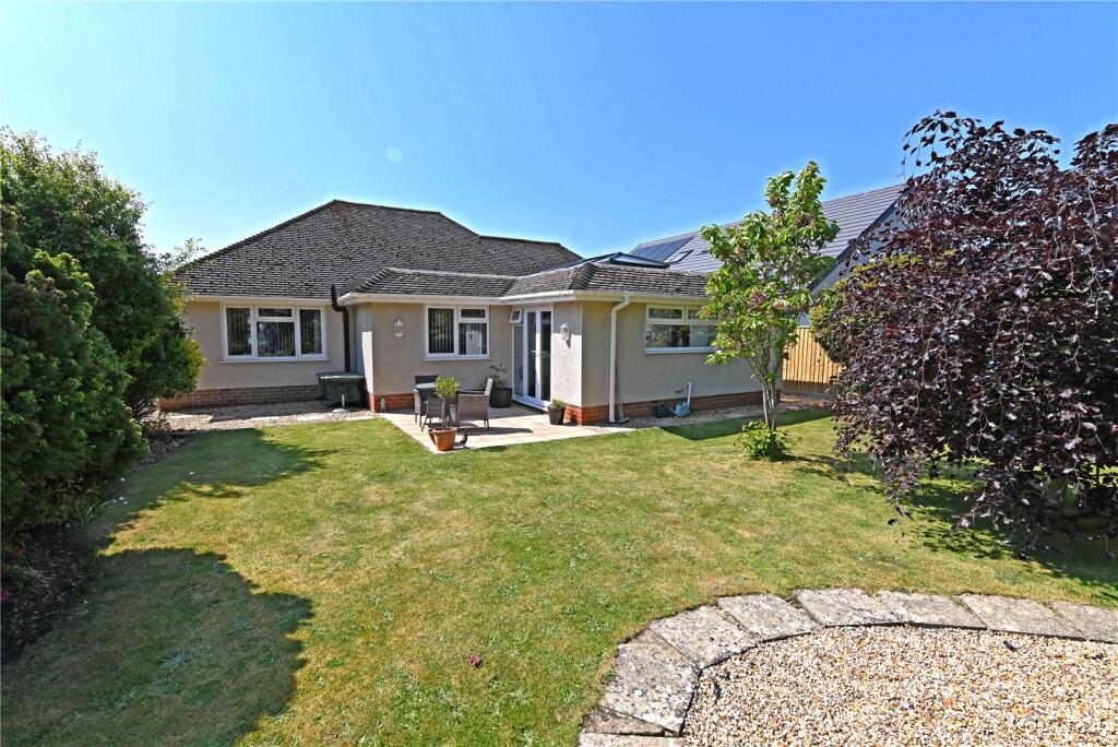 Additional image 16 of Solent Drive, Barton on Sea, New Milton, Hampshire, BH25