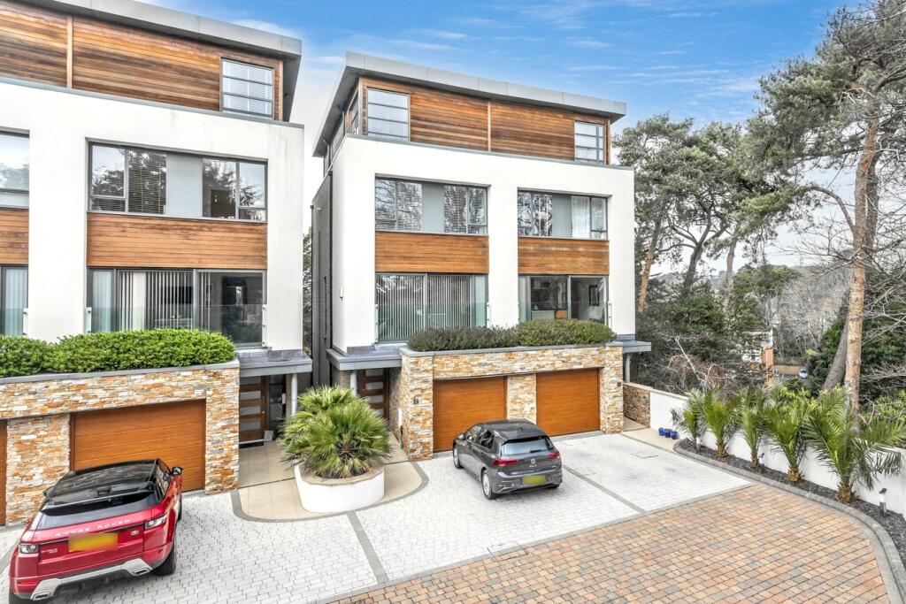 Additional image 37 of Buckler Heights, Lower Parkstone, BH14