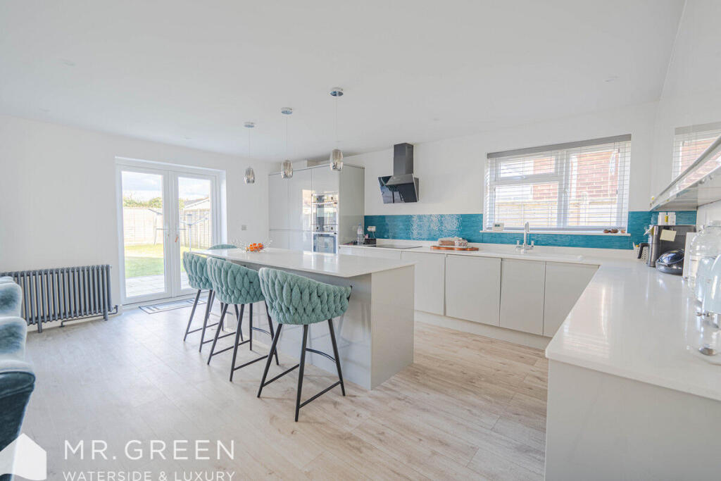 Additional image 13 of Essex Avenue, West Christchurch, BH23 2SF