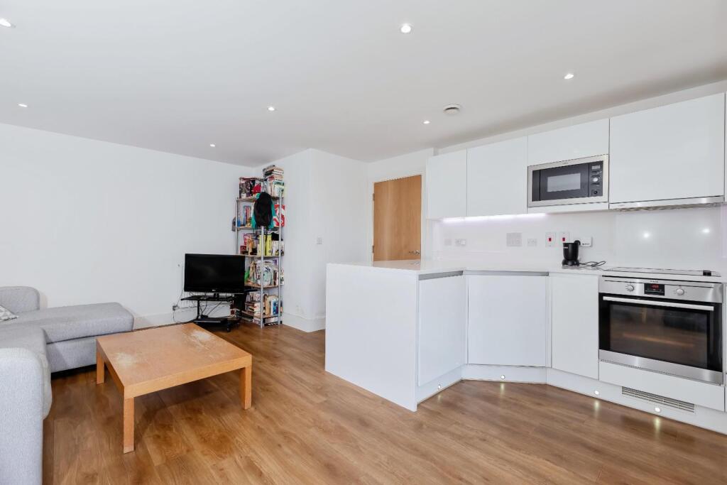 Additional image 9 of Clifton Hill, Brighton