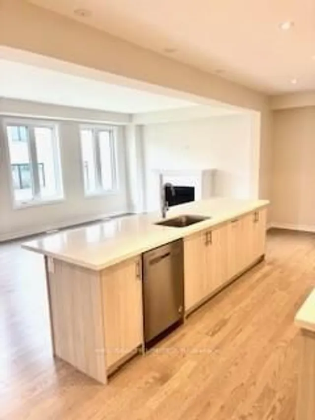 Additional image 4 of 39 Guernsey Dr