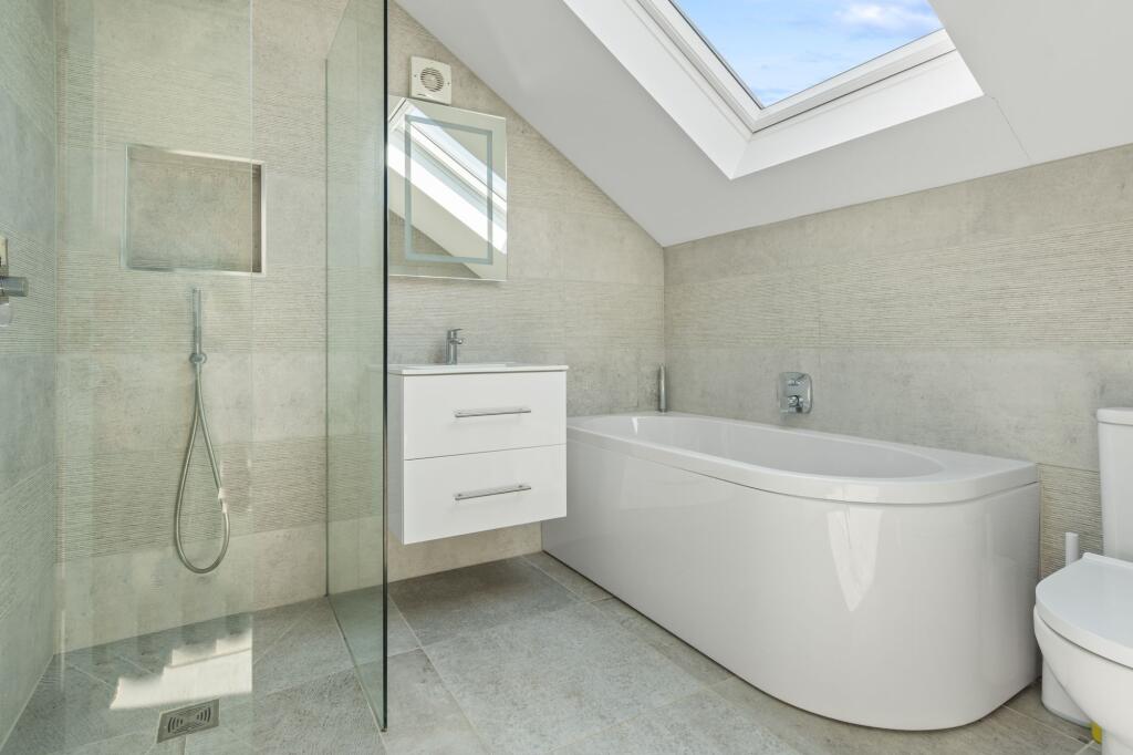 Additional image 23 of River Way, Christchurch, BH23