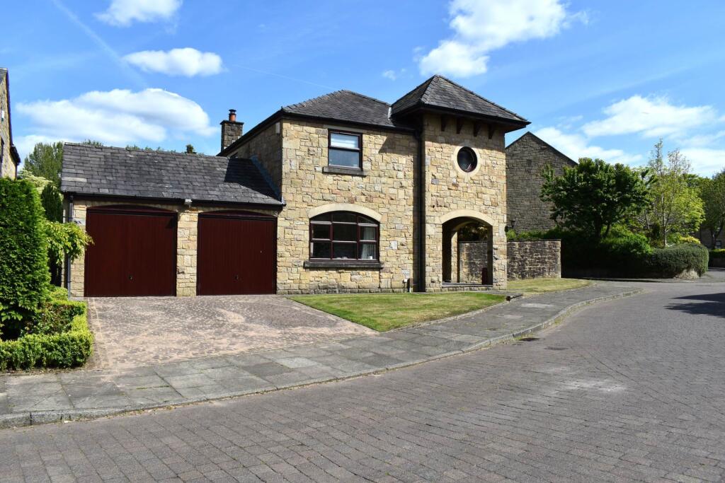 Bradshaw Hall Drive, Bradshaw