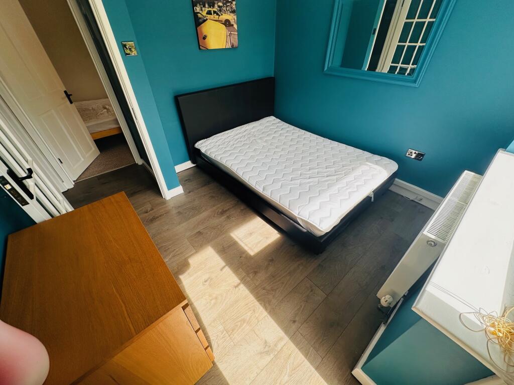 Additional image 6 of Richmond Park Road, BOURNEMOUTH