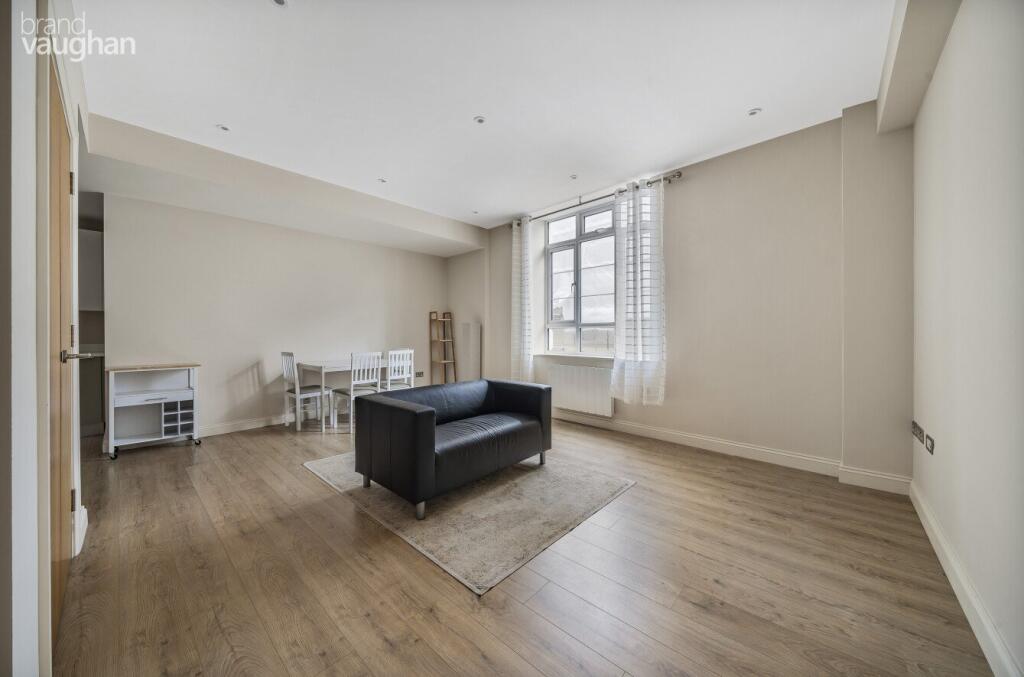 Additional image 5 of Western Road, Brighton, East Sussex, BN1