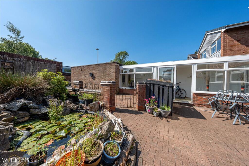 Additional image 32 of Hillcrest Close, Tamworth, Staffordshire, B79