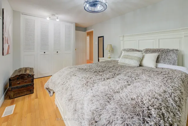 Additional image 32 of 96 Manor Dr