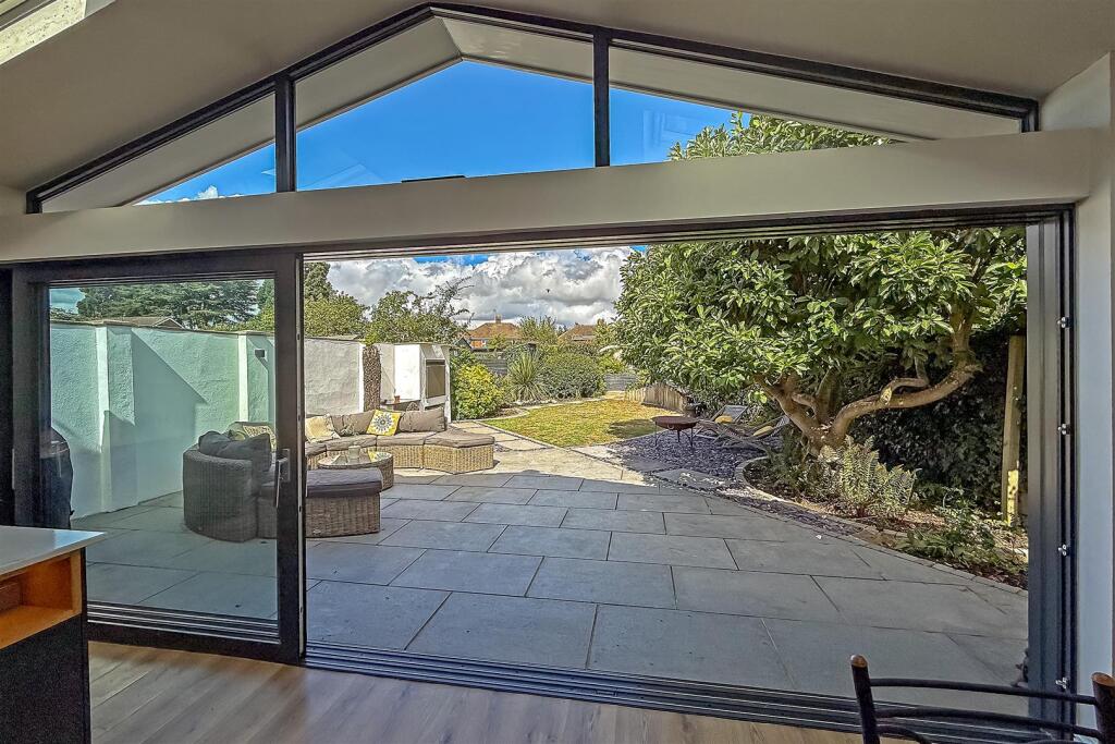 Additional image 28 of Stanley Avenue, St. Albans