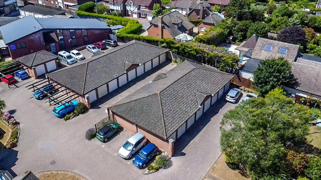 Additional image 9 of Barton Court Avenue, Barton on Sea, New Milton, Hampshire, BH25