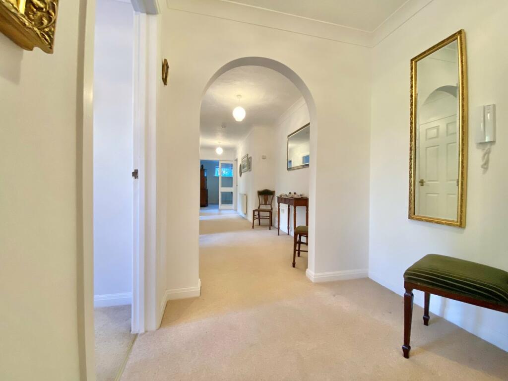 Additional image 12 of Lyndon Gate, 4 Chine Crescent Road, Bournemouth, BH2