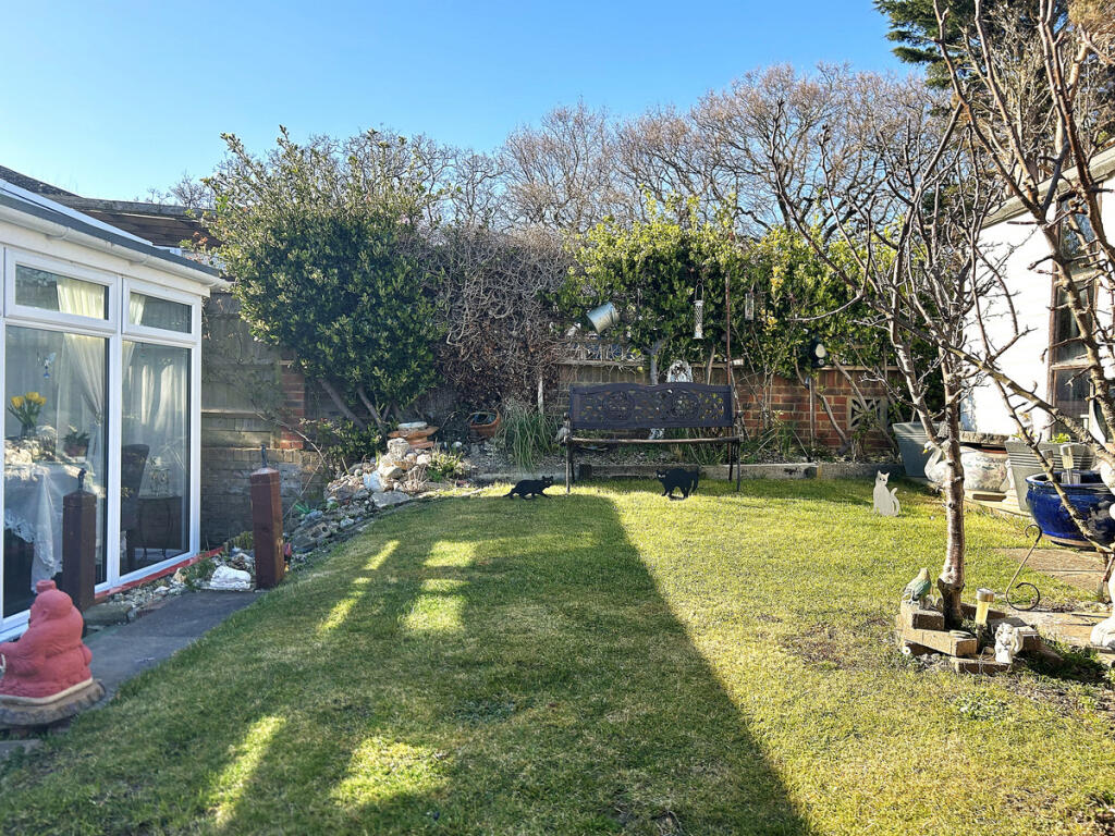 Additional image 23 of Jay Close, Eastbourne, BN23