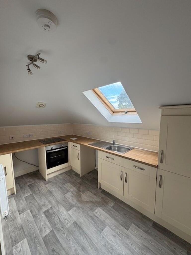 Additional image 6 of Available Now – Two-Bedroom Flat in Southbourne – £1,150 pcm