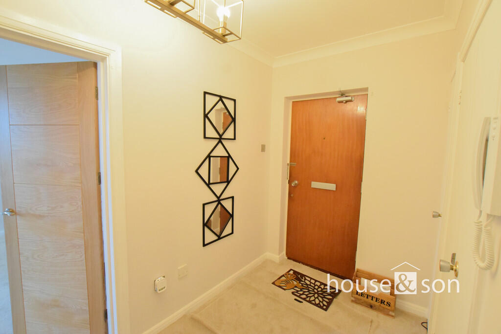 Additional image 14 of Ocean Heights, 22 Boscombe Cliff Road, Boscombe, Bournemouth, BH5