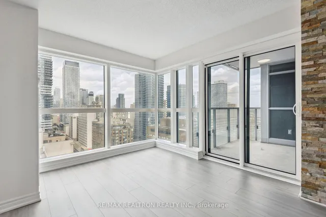 Additional image 29 of 386 Yonge St Unit 2201