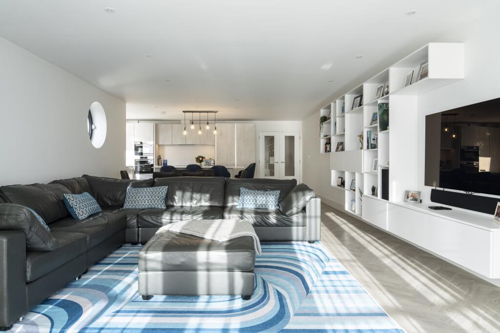 Additional image 6 of East Overcliff Drive, Bournemouth,