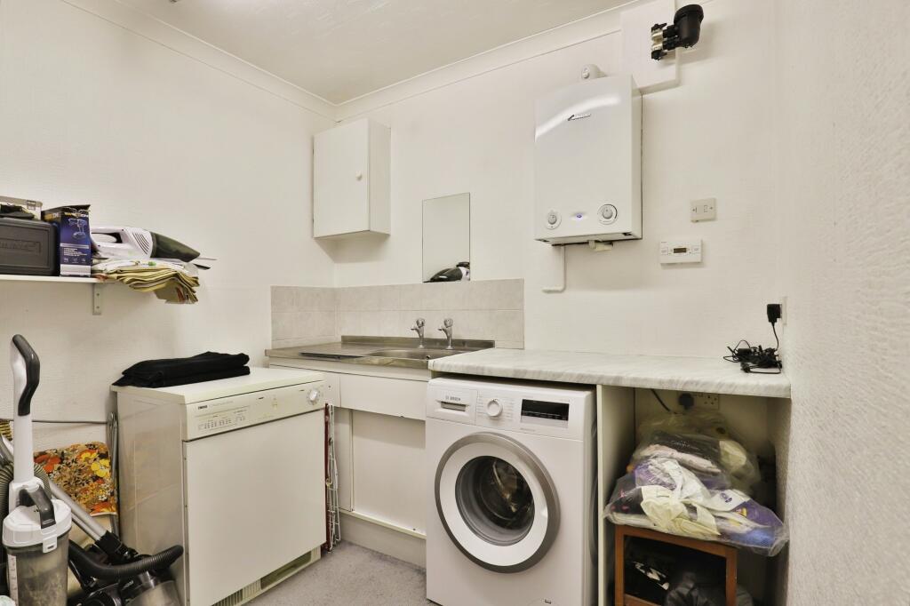 Additional image 15 of Cogdeane Road, Poole, BH17