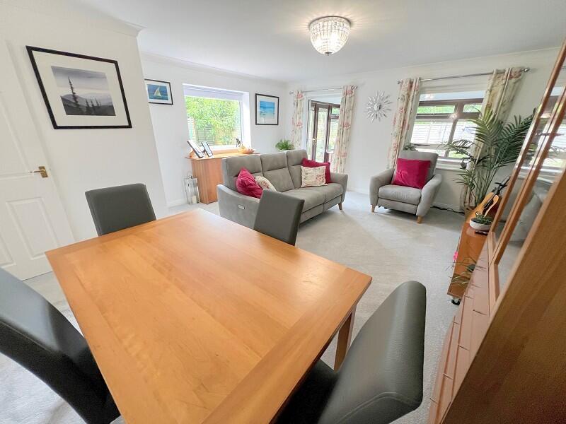 Additional image 17 of Aysha Close, New Milton, Hampshire. BH25 5PQ