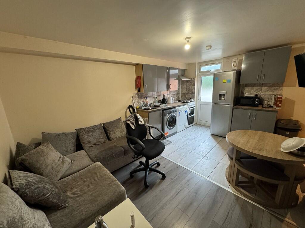 Additional image 2 of Raddlebarn Road, Birmingham, B29