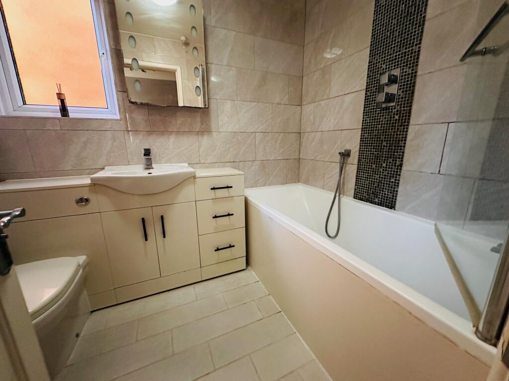 Additional image 4 of Richmond Park Road, BOURNEMOUTH