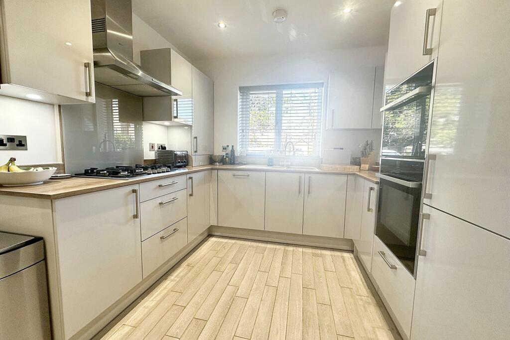 Additional image 6 of Verwood