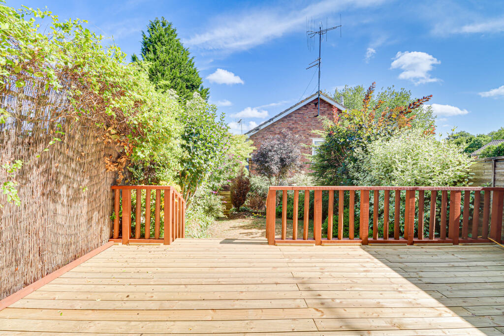 Additional image 7 of Aldwickbury Crescent, Harpenden, AL5