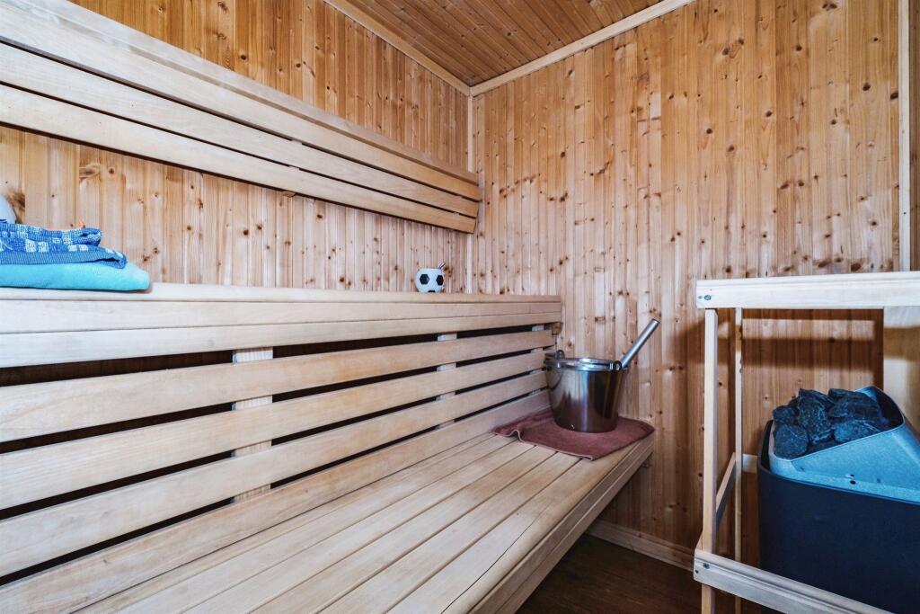 Additional image 15 of Central Avenue, Worthing