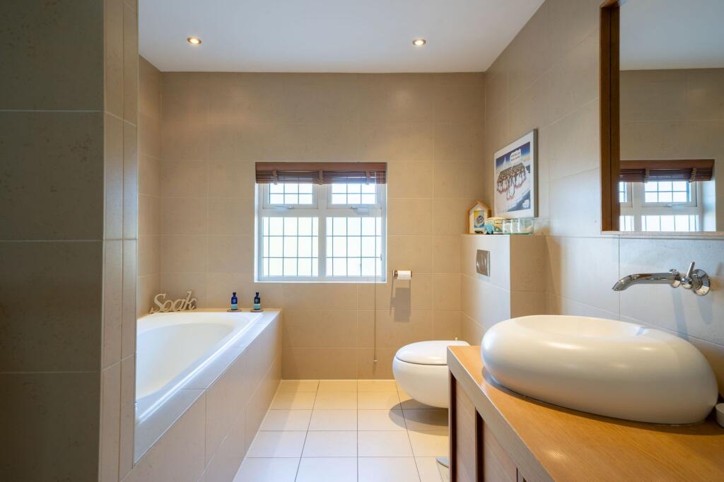 Additional image 33 of West Parade, Worthing, BN11