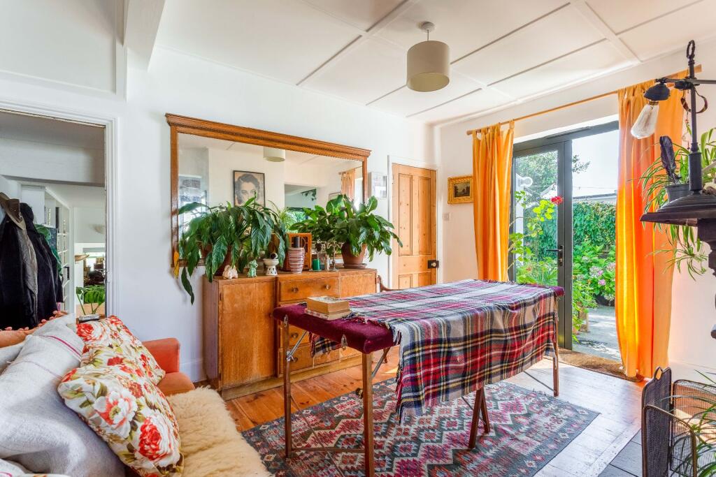 Additional image 21 of Crescent Road, Brighton