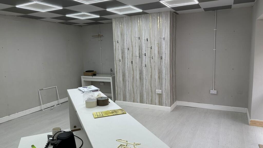 Additional image 4 of Albion Street, Cleckheaton