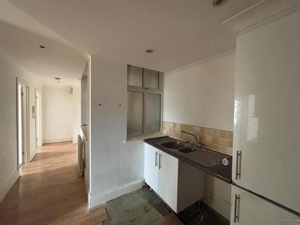 Additional image 10 of Flat H, Lansdowne House, Christchurch Road, Bournemouth, Dorset BH1 3JP