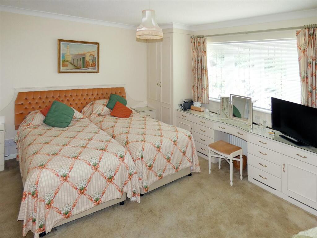 Additional image 11 of Ham Manor, Angmering