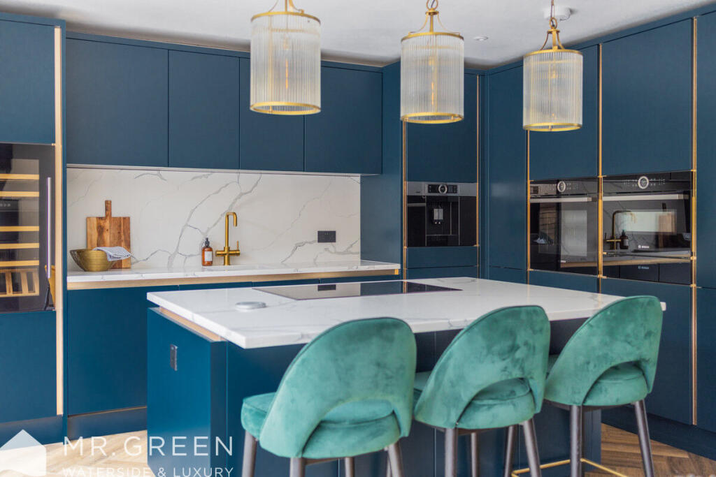 Additional image 11 of Old Bridge Road, Bournemouth, BH6