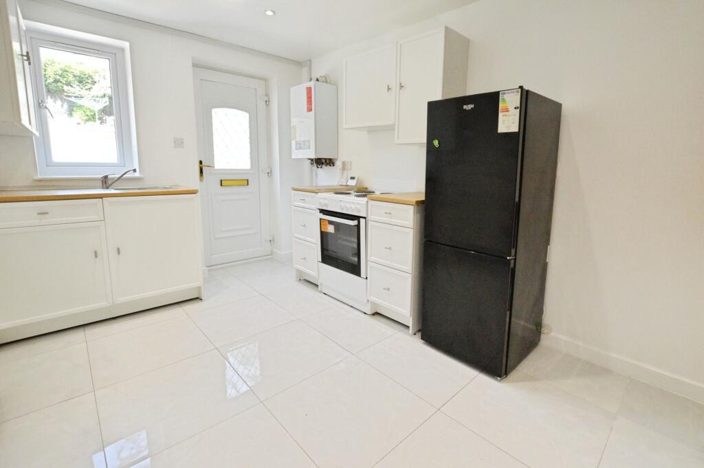 Additional image 7 of Coningsby Bank, St Albans, AL1