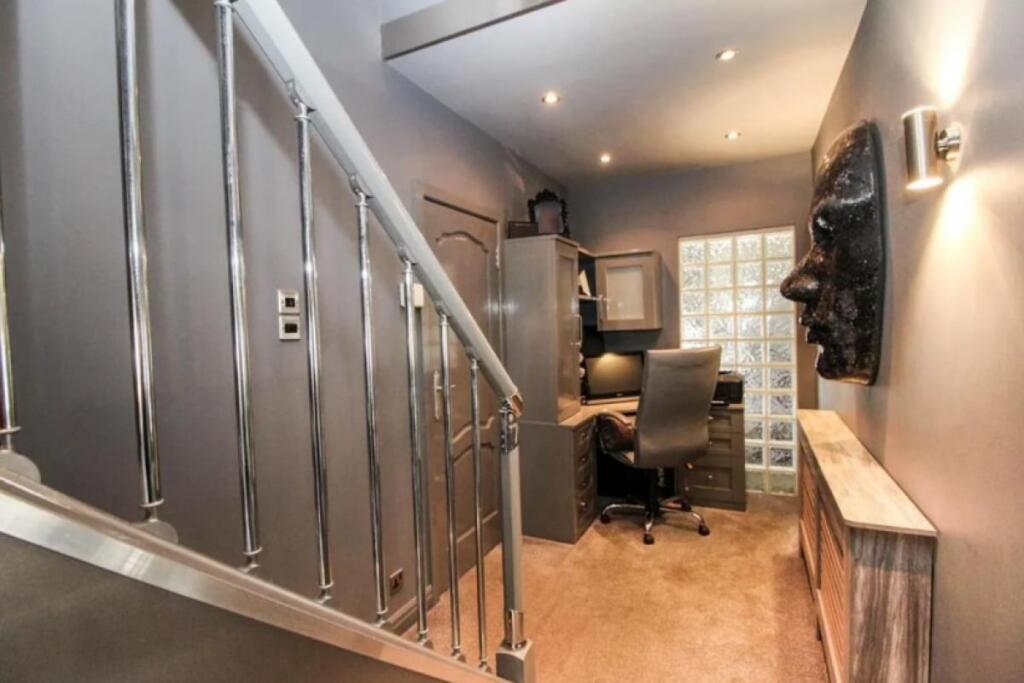 Additional image 8 of Elbow Lane, Bradford, BD2