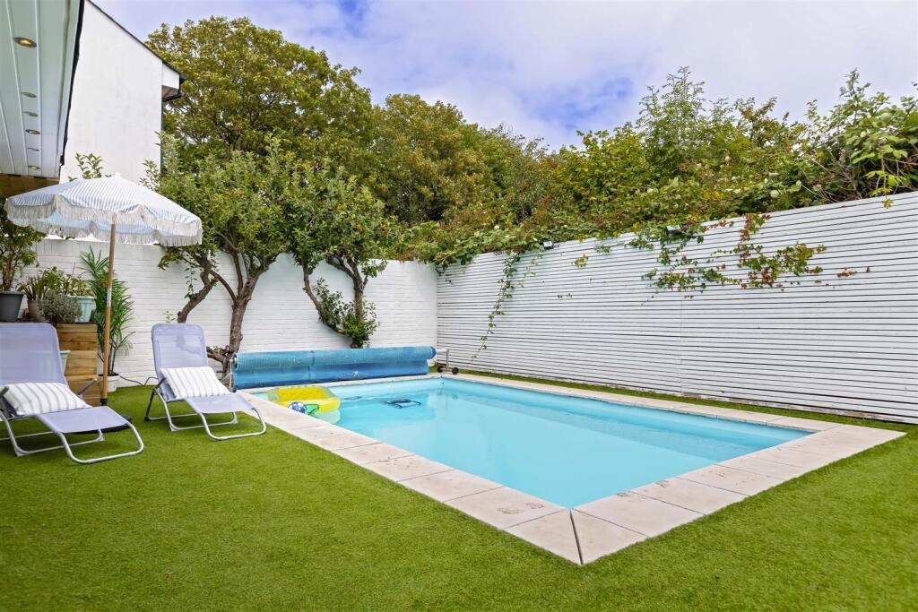 Additional image 22 of Chesswood Road, Worthing