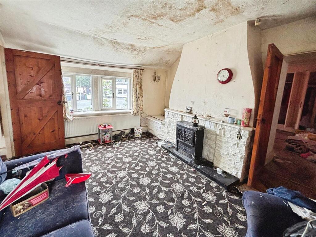 Additional image 2 of Hollingwood Lane, Great Horton, Bradford, BD7 4AL