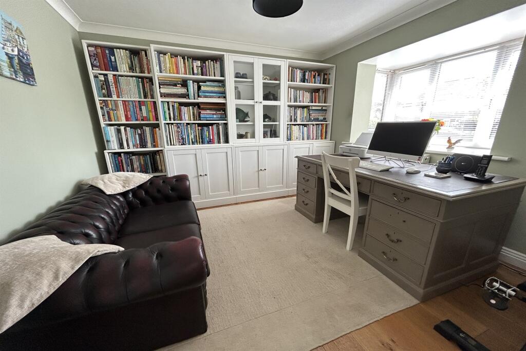 Additional image 9 of Ridge