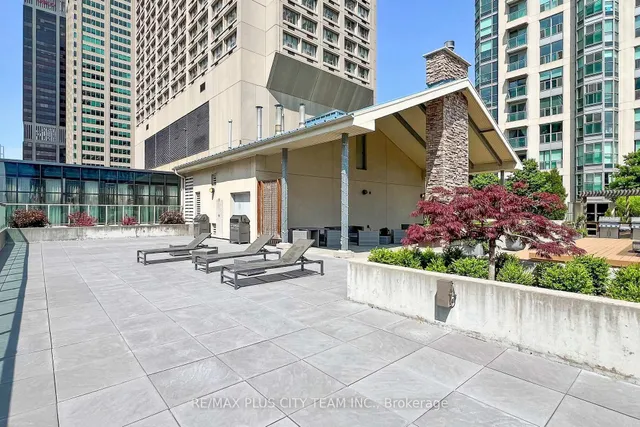 Additional image 39 of 8 Park Rd Unit 2515