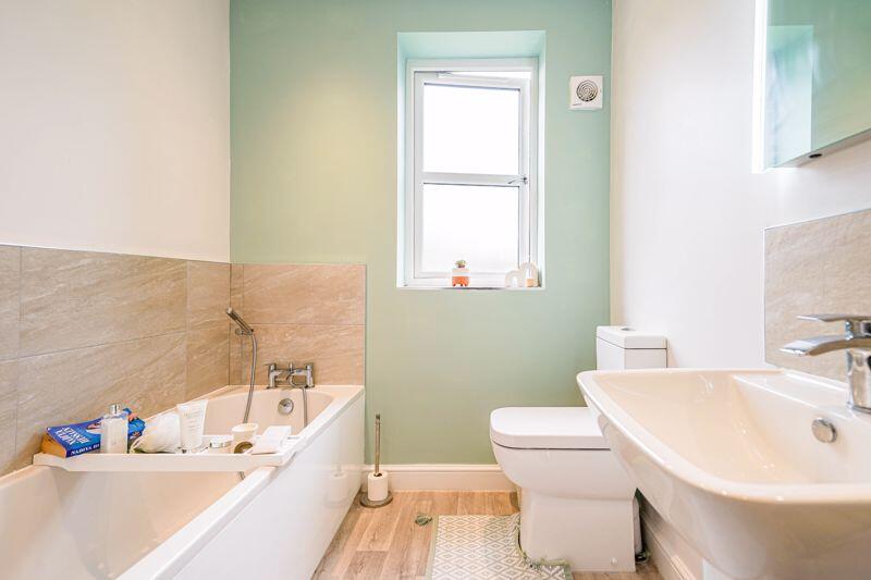 Additional image 19 of Hutton Hall Drive, Bradford, BD2 2AP