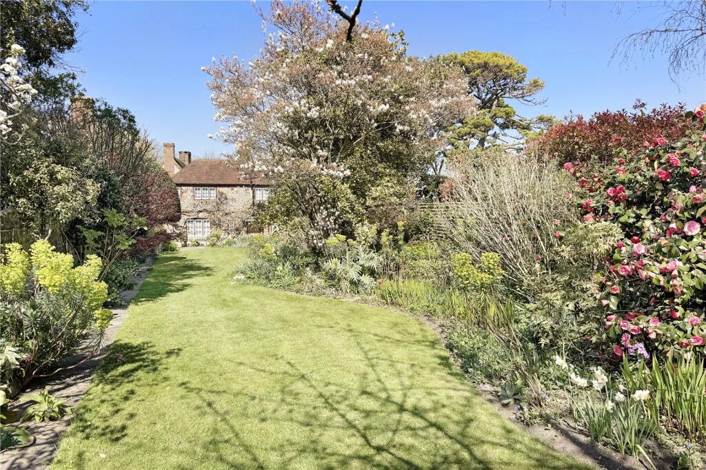 Additional image 33 of High Street, Angmering