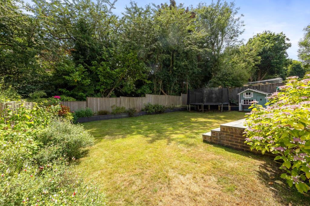 Additional image 25 of Cedars Gardens, Brighton, BN1