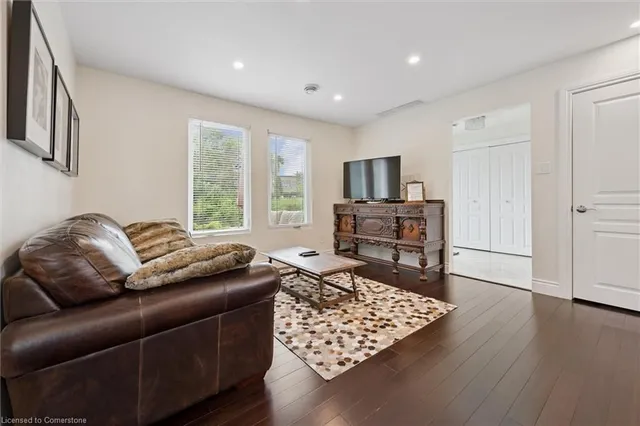 Additional image 24 of 882-888 Fairway Rd