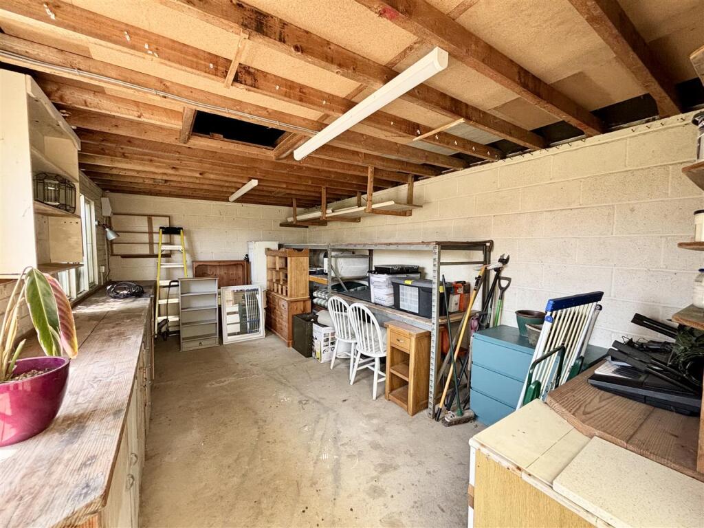 Additional image 25 of Lake Drive, Hamworthy