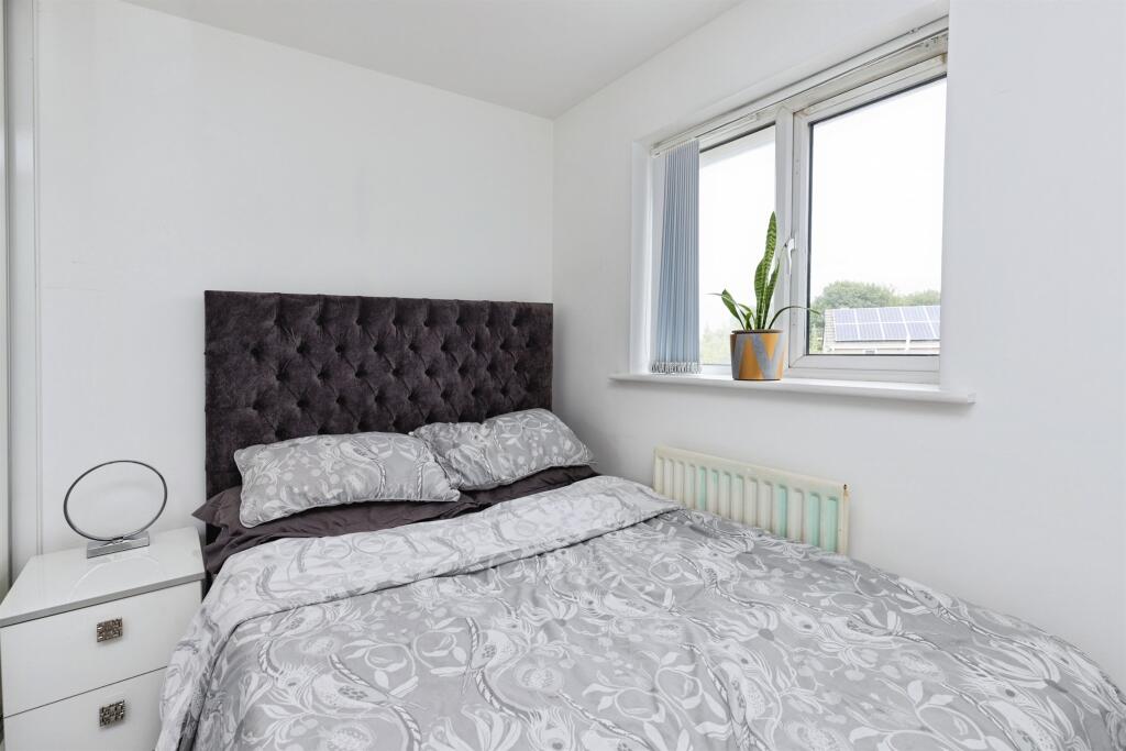 Additional image 10 of Hollybank Road, Bradford